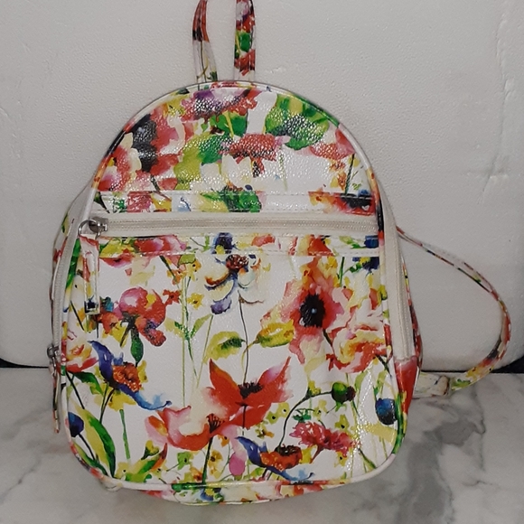 Floral mini backpack - Picture 1 of 5